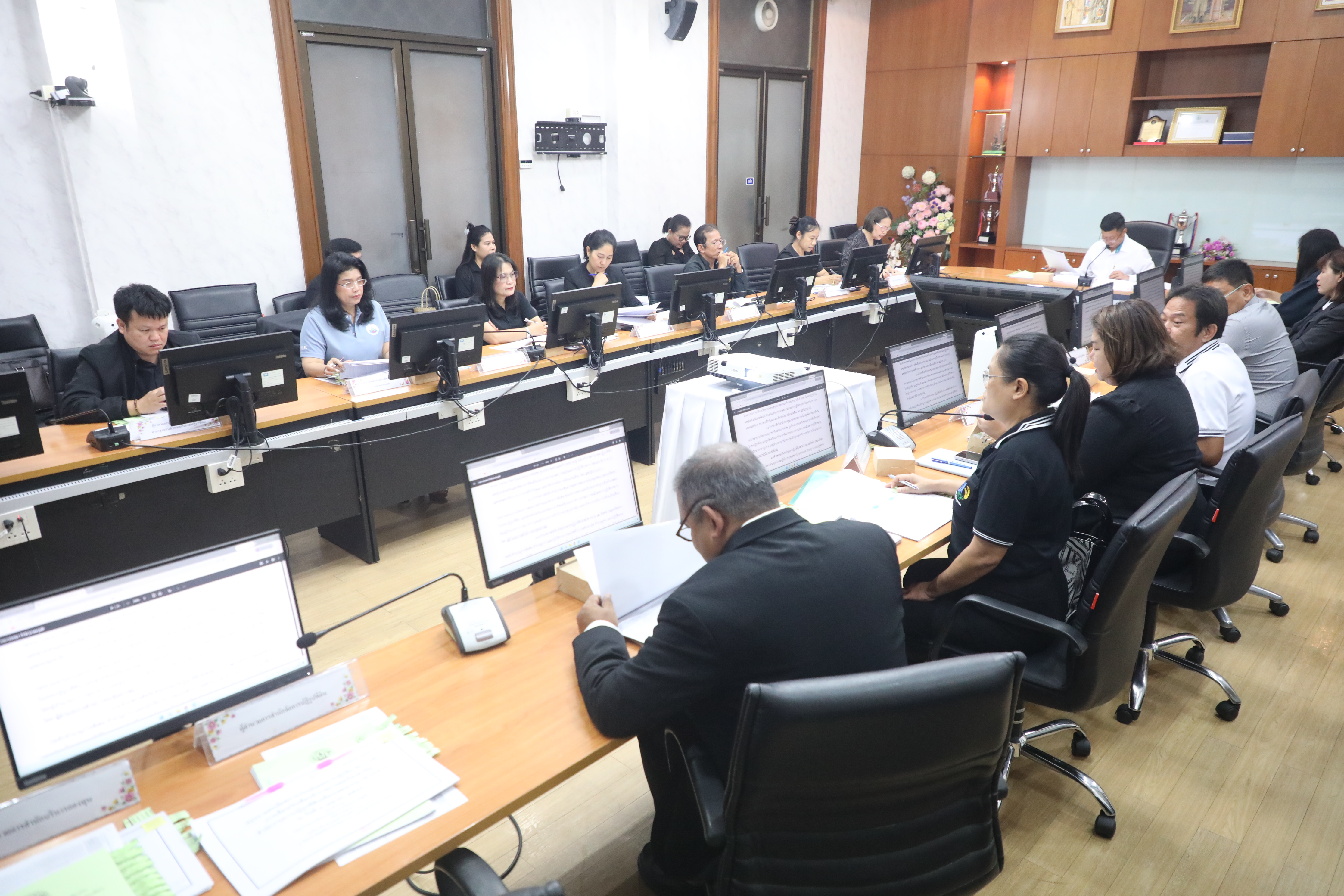 title - ส.ป.ก. ประชุมคณะกรรมการกลั่นกรองผลการประเมิน ผลการปฏิบัติราชการของข้าราชการพลเรือนสามัญ ในสังกัดสำนักงานการปฏิรูปที่ดินเพื่อเกษตรกรรม ครั้งที่ 1/2569